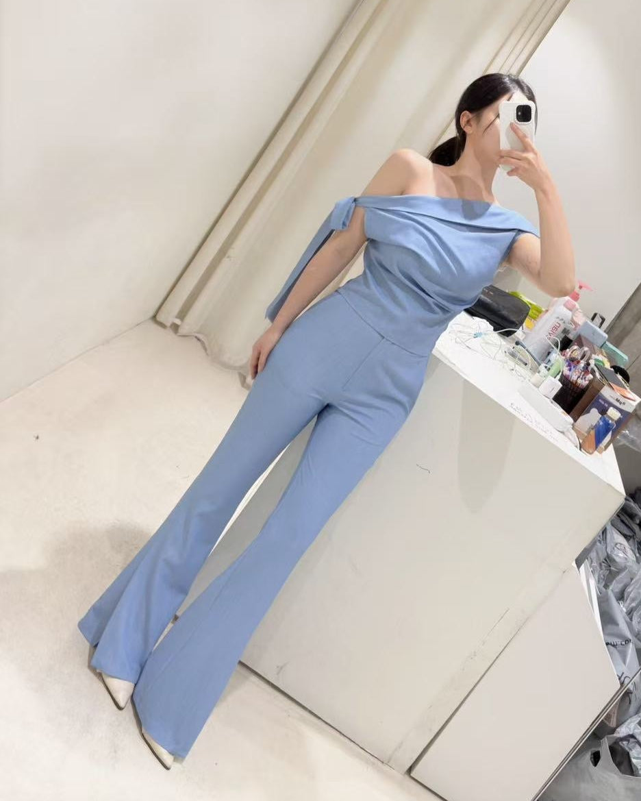 (Premium) Off-Shoulder Blouse w/ Boot-Cut Pants Set