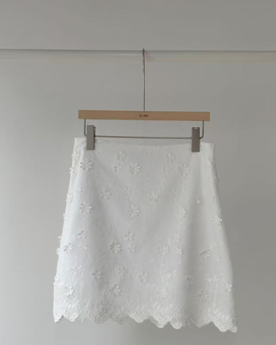 Broderie Anglaise Mini Skirt