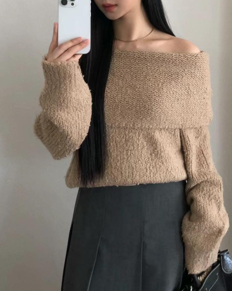 (Premium) Off-Shoulder Sweater