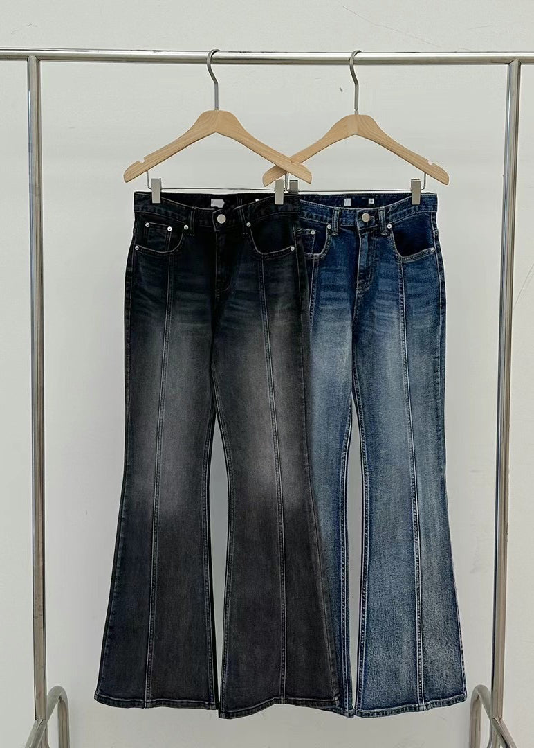 (Premium) Boot-Cut Pleated Jeans