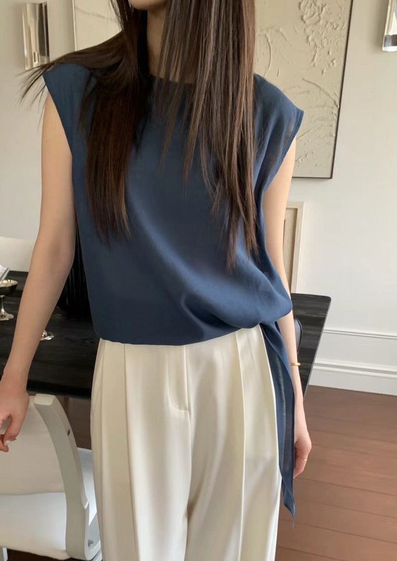 (Premium) Tied Waist Sleeveless Blouse