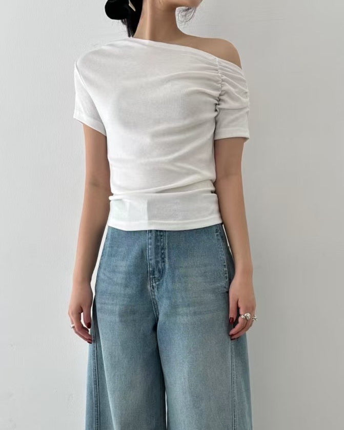 (Premium) Asymmetrical Collar Tee