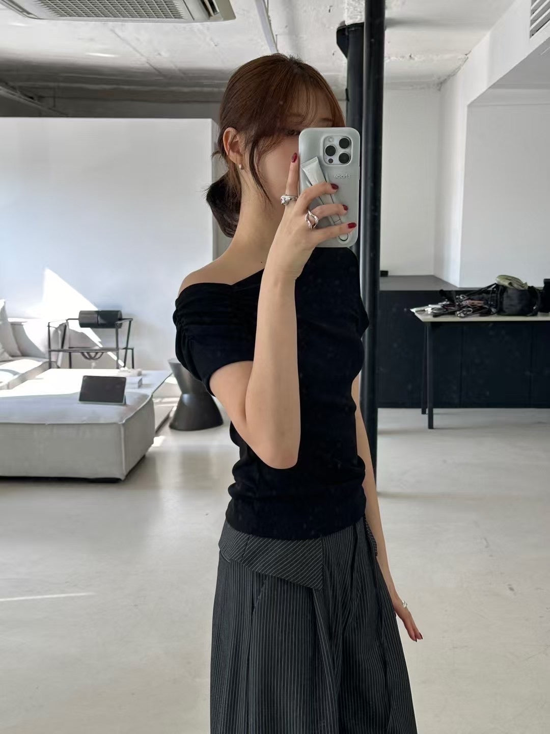 (Premium) Asymmetrical Collar Tee