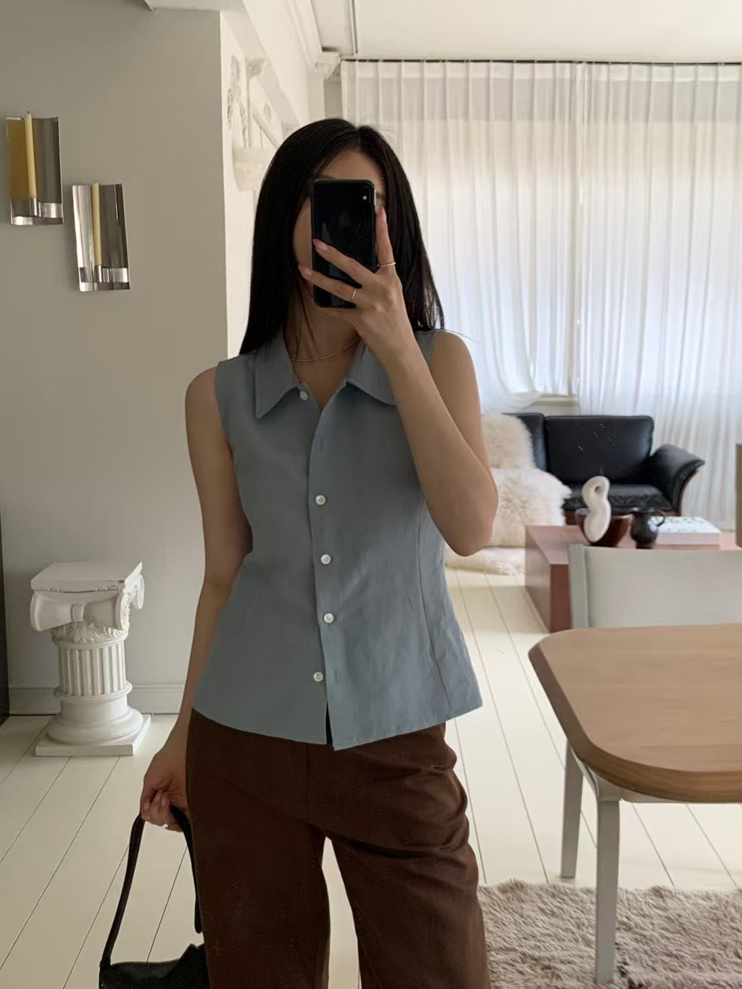 (Premium) Sleeveless Shirt