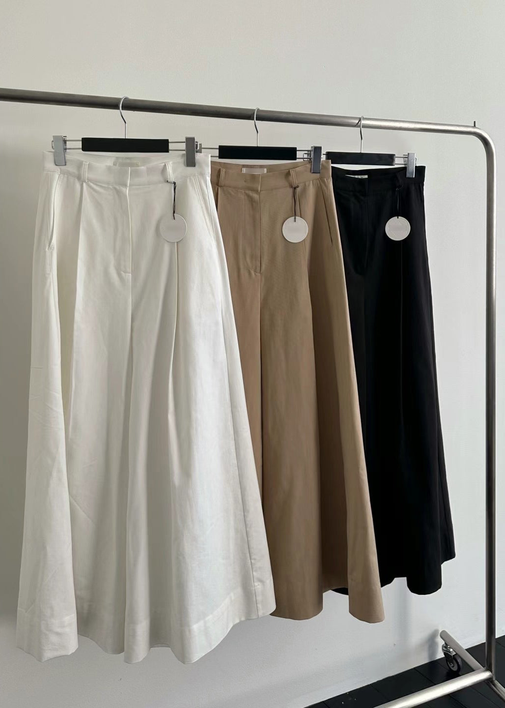 (Premium) Wide-leg Pants