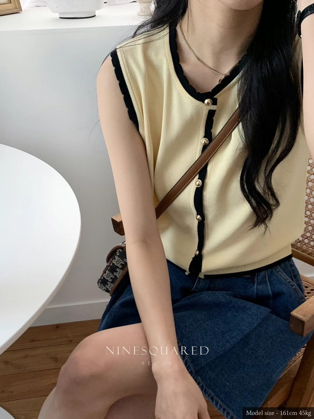 (Premium) Ninesquared - Sleeveless Knit Top