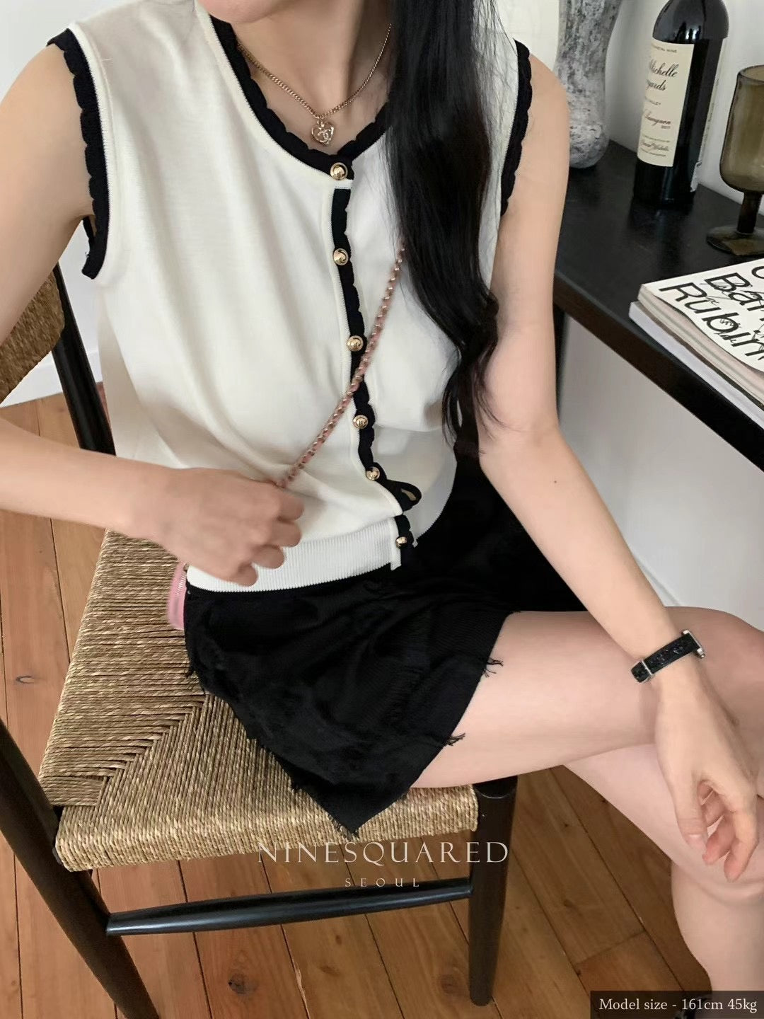 (Premium) Ninesquared - Sleeveless Knit Top