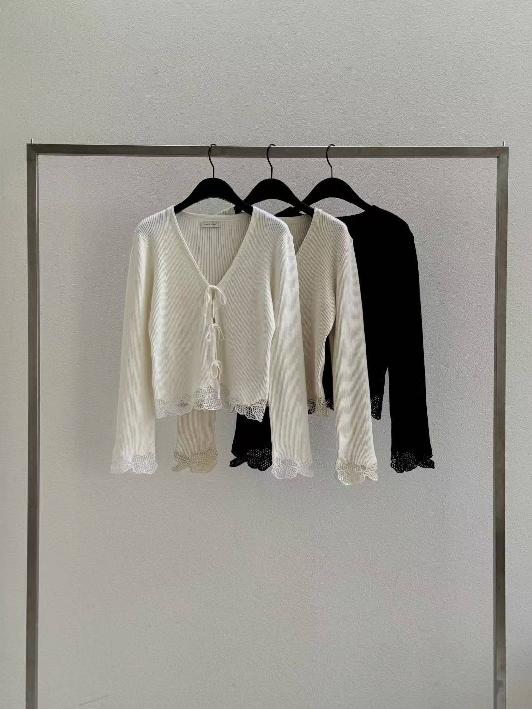 (Premium) Embroidered Knit Blouse