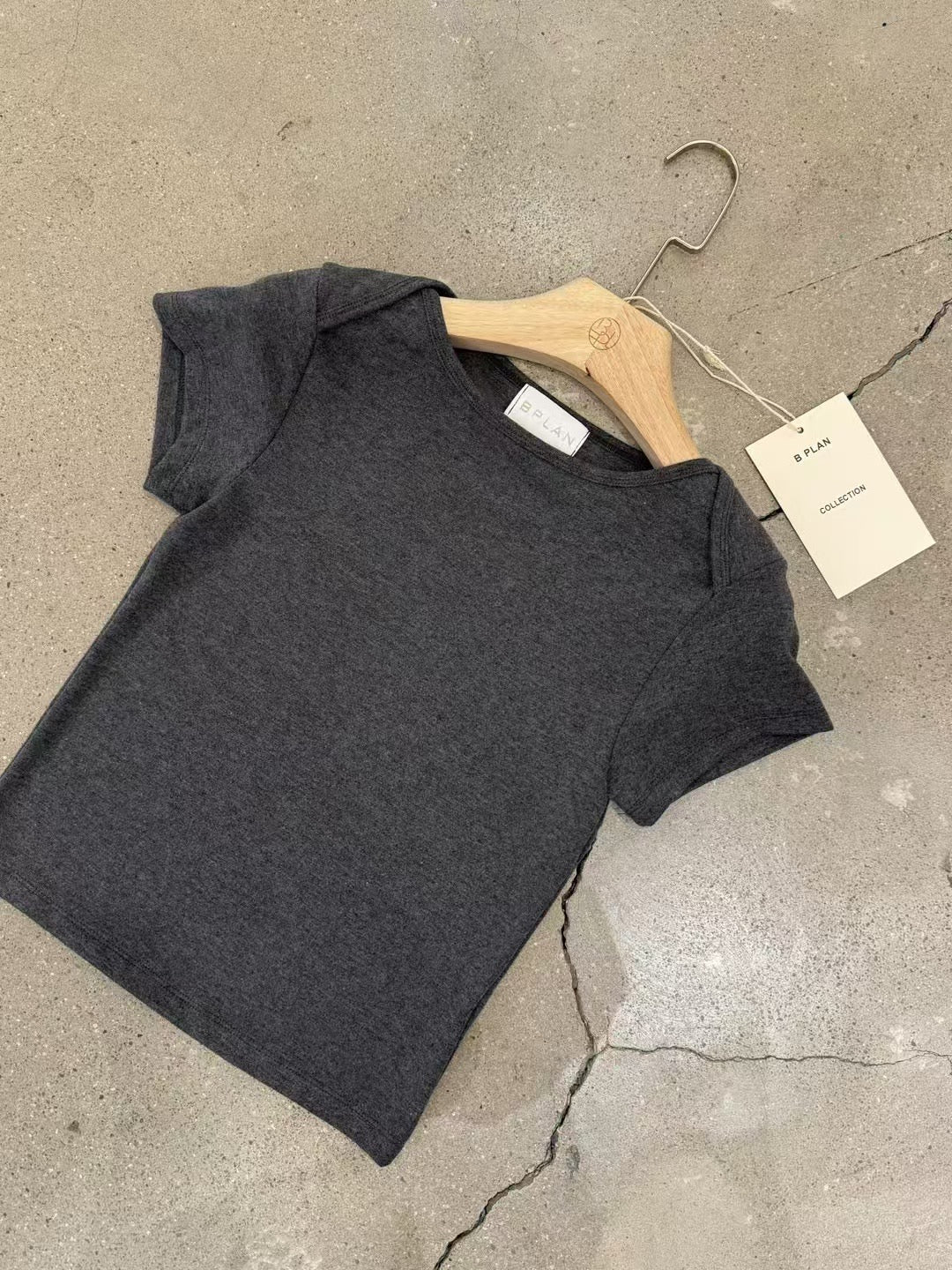 (Premium) Layers Shoulder Crop Tee