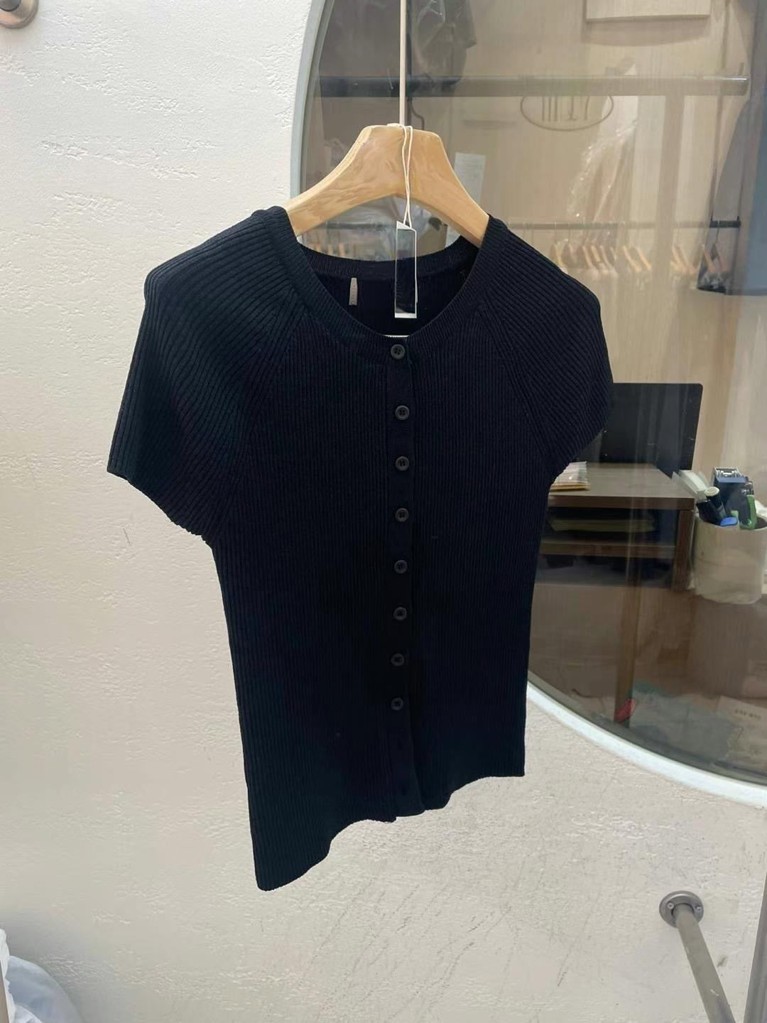 Summer Knit Open Blouse