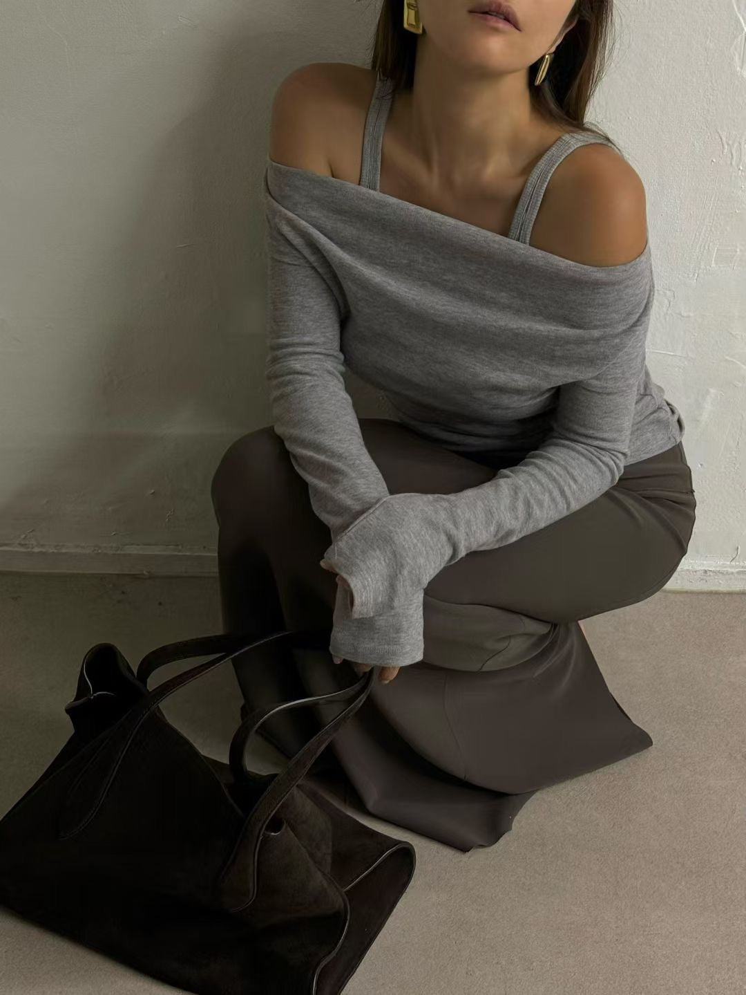 (Premium) Off-Shoulder Tee