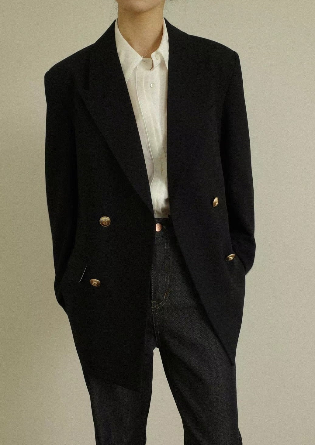 (Premium) Vintage Gold Buttons Blazer