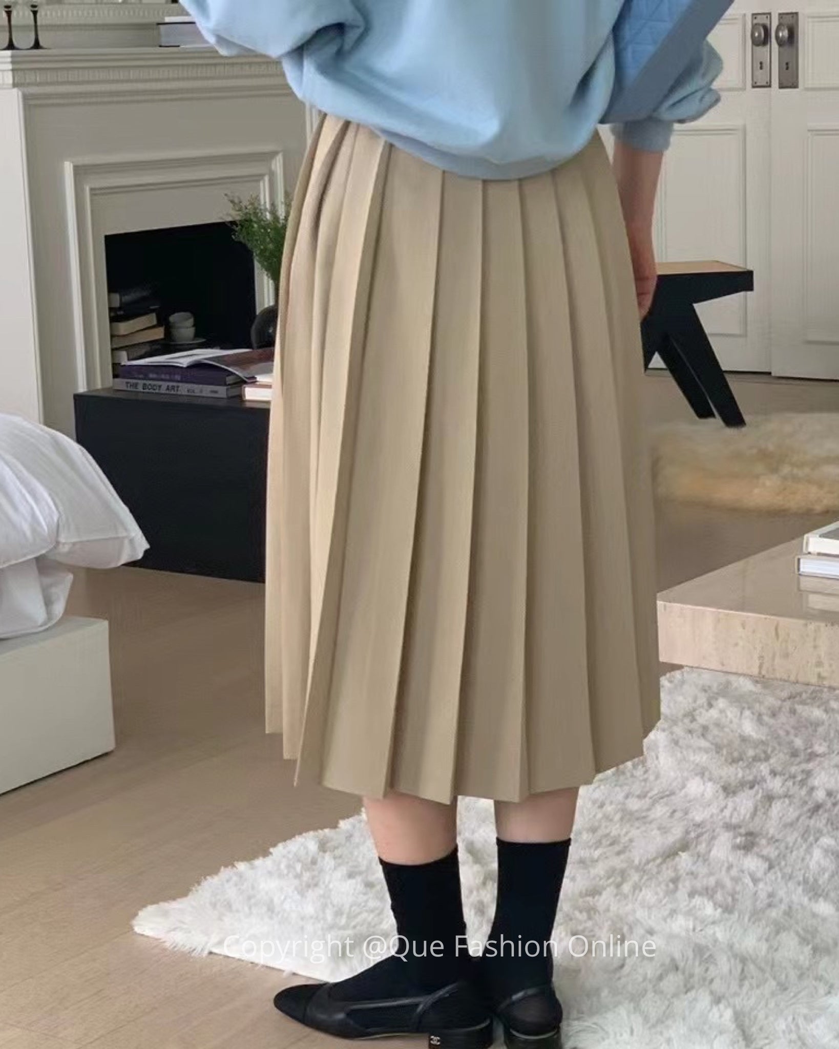 Pleated Skirt w/ Cow Leather Belt